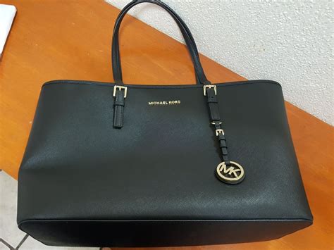 bolsa michael kors negra chica|michael kors personal life.